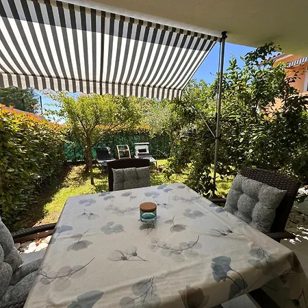 Saini Blossom Διαμέρισμα Novigrad Istria