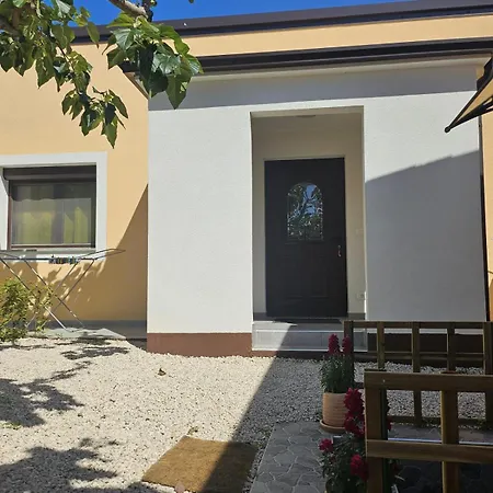 Saini Blossom Apartment
